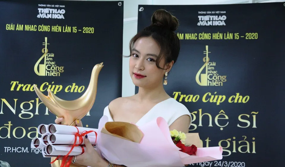 “Để Mị nói cho mà nghe” giành 4 giải Âm nhạc Cống hiến 2020 