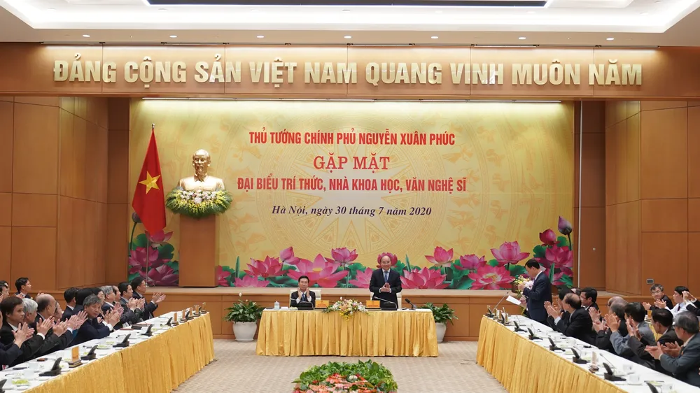Con người và tri thức là tài nguyên quý giá, quan trọng nhất để tạo nên giá trị của một dân tộc 