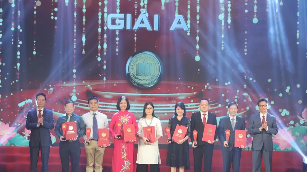 “Đoàn binh Tây Tiến” được trao giải A - Giải thưởng Sách Quốc gia lần thứ 3