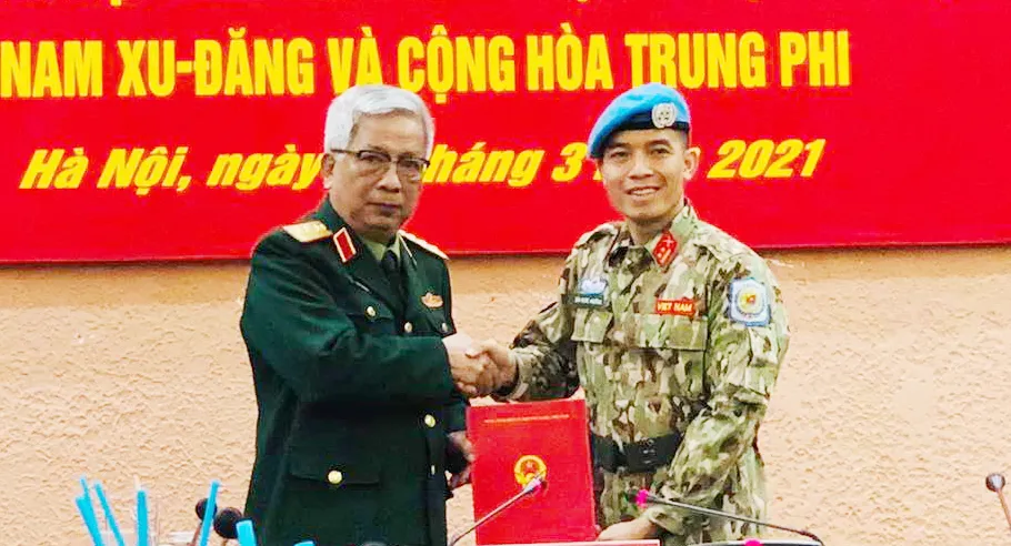 Sĩ quan Việt Nam được cử đi làm nhiệm vụ tại trụ sở Liên hợp quốc