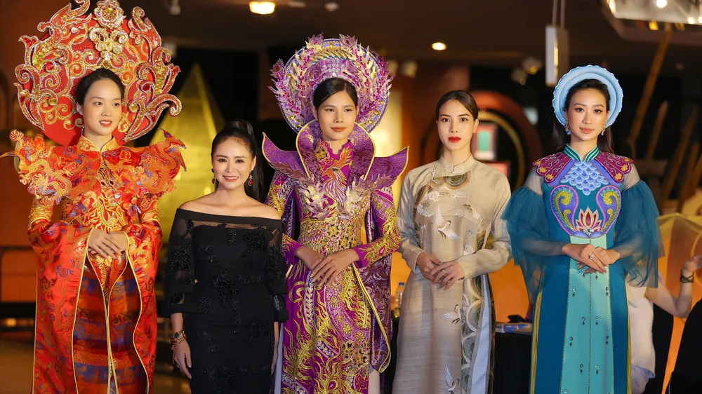 Quảng bá di sản Việt qua hành trình “Bước chân di sản“