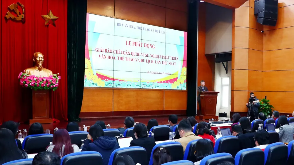 Lần đầu tiên phát động giải thưởng báo chí toàn quốc về văn hóa, thể thao, du lịch