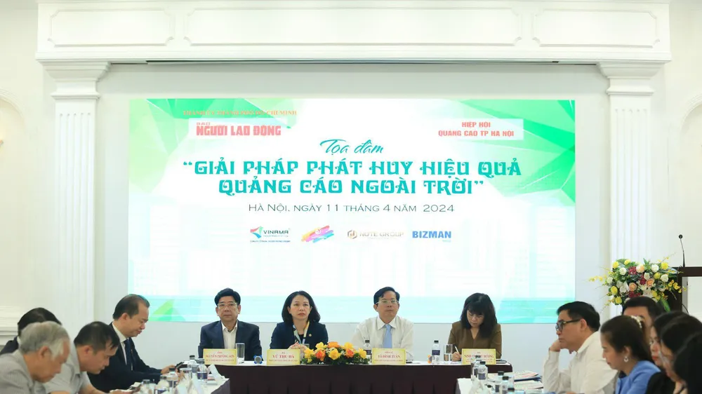 Tọa đàm "Giải pháp phát huy hiệu quả quảng cáo ngoài trời"