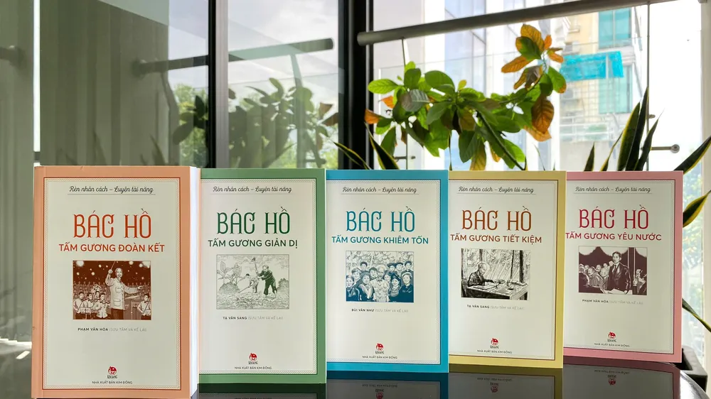 Bộ sách mới về Bác Hồ kính yêu