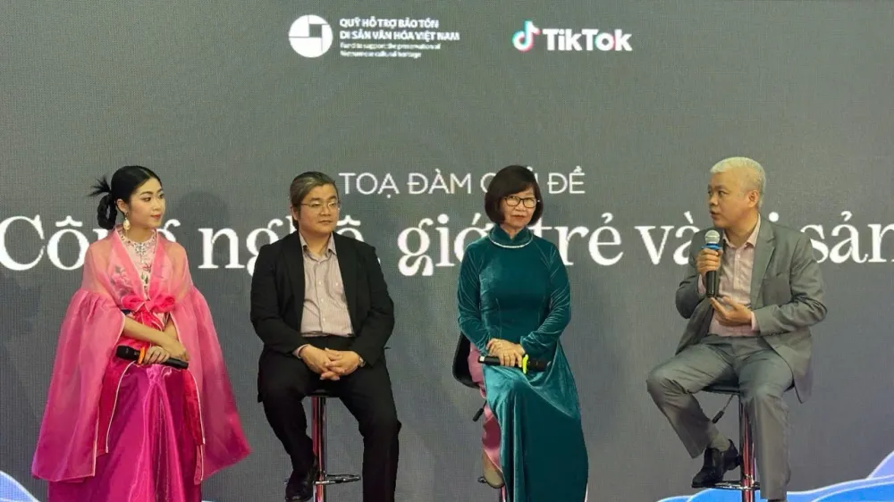 Chung tay bảo tồn di sản Việt Nam trên không gian số