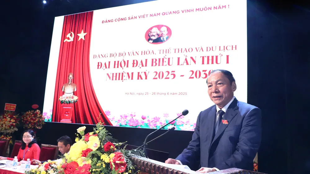 Khai mạc Đại hội Đảng bộ Bộ VH-TT-DL nhiệm kỳ 2025-2030: Gìn giữ hồn cốt dân tộc, lan tỏa bản lĩnh và khát vọng phát triển Việt Nam
