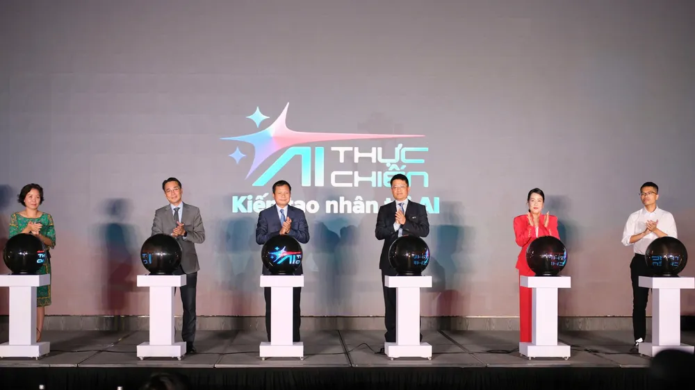 Khởi động cuộc thi tìm kiếm nhân tài AI. Ảnh: HÀ PHƯƠNG