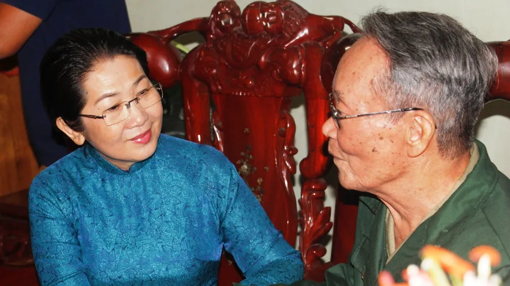 Lãnh đạo TPHCM thăm, chúc thọ người cao tuổi 