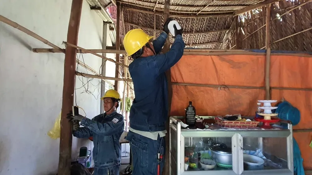 Tuổi trẻ ngành điện TPHCM thực hiện nhiều hoạt động tình nguyện tại đảo Thổ Chu
