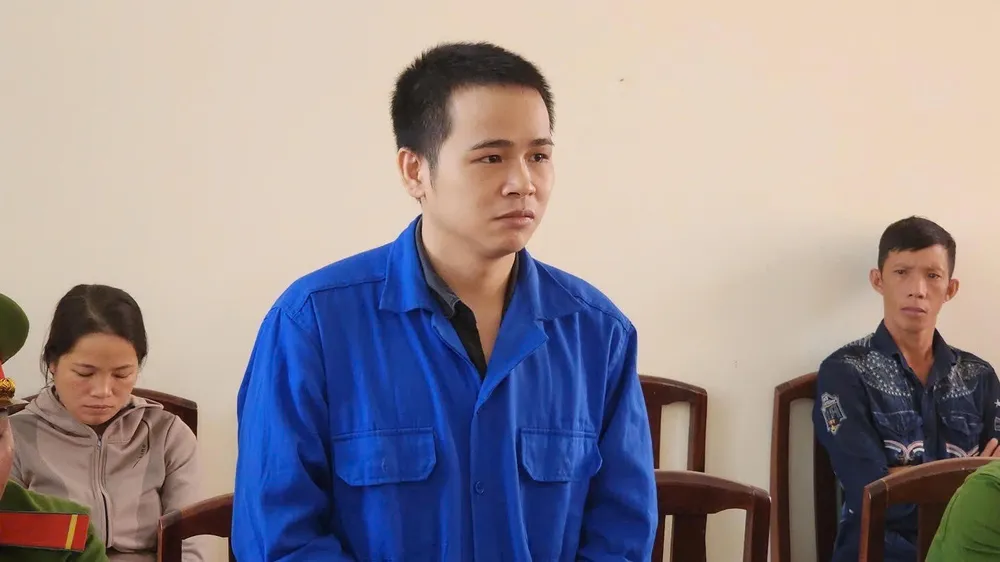 Kiên Giang: Ghen tuông, đâm "vợ" tử vong