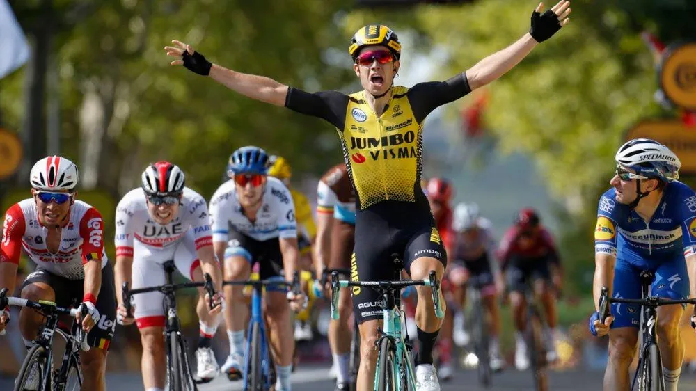 Wout Van Aert có mức lương thuộc hàng top giới xe đạp. 