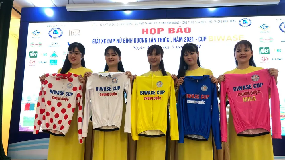 Các chiếc Áo danh giá của giải