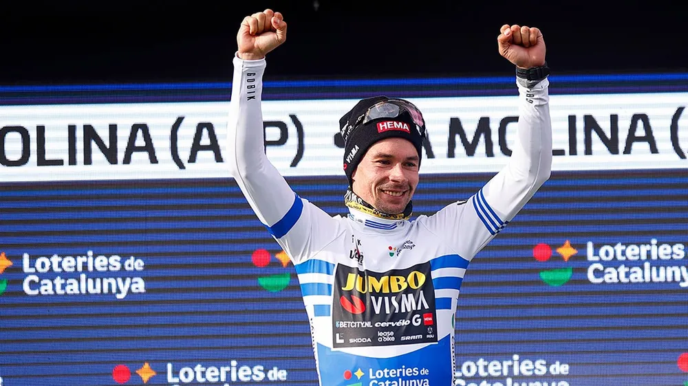 Primoz Roglic tiếp tục đứng đầu bảng tổng sắp