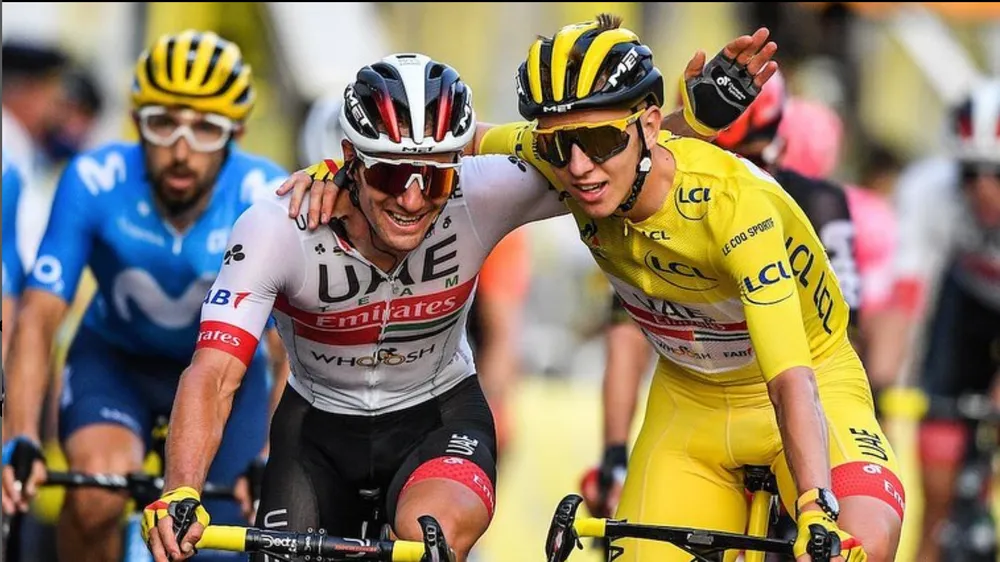 UAE Emirates sẽ dốc toàn lực giúp Tadej Pogacar đòi lại áo vàng Tour de France