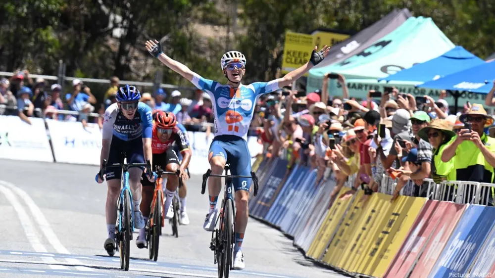 Oscar Onley chiến thắng chặng 5 Tour Down Under 