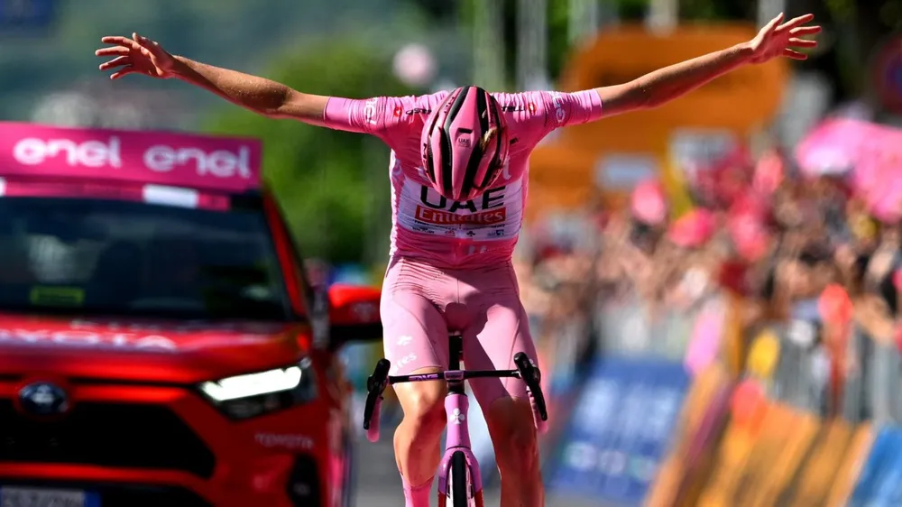 Tadej Pogacar có chiến thắng thứ 6 tại Giro d’Italia 2024