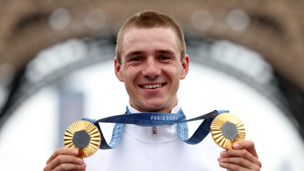 Remco Evenepoel đã giành 2 HCV Olympic 2024