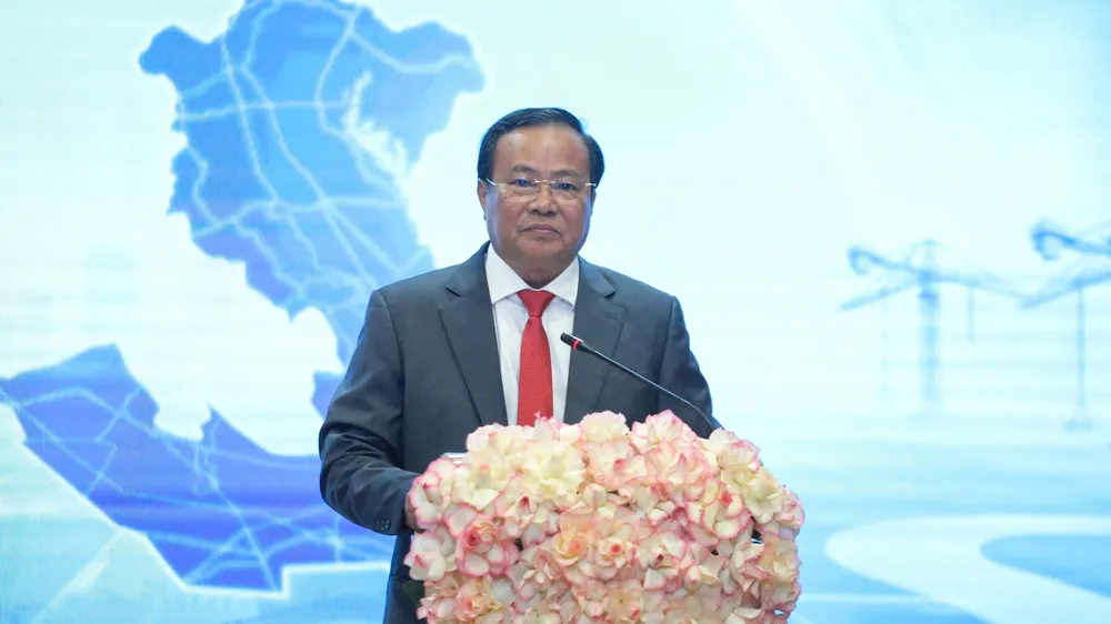 Chủ tịch UBND tỉnh Tây Ninh Lê Văn Hẳn phát biểu tại hội nghị