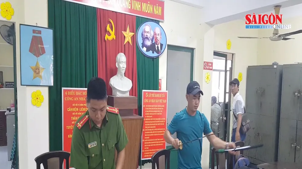 Phát hiện kho “hàng nóng” trị giá trên 50 triệu đồng tại TPHCM