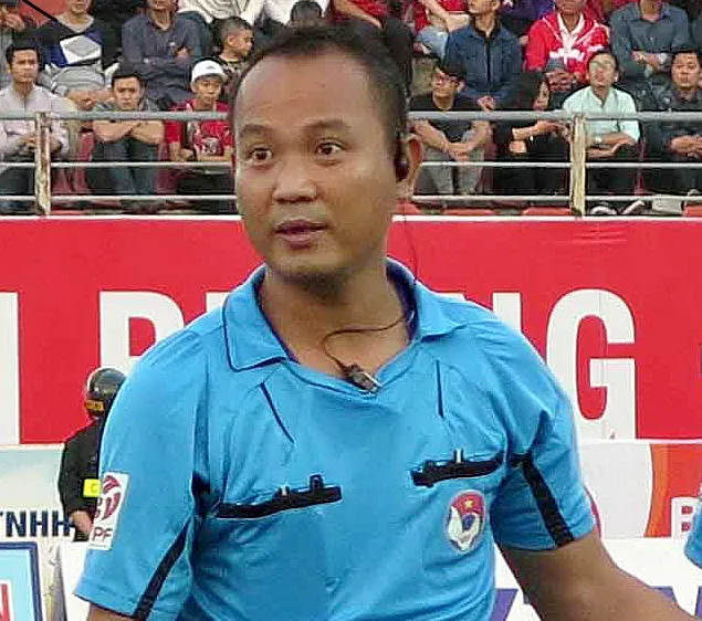 Trọng tài Nguyễn Văn Kiên. Ảnh: MINH HOÀNG