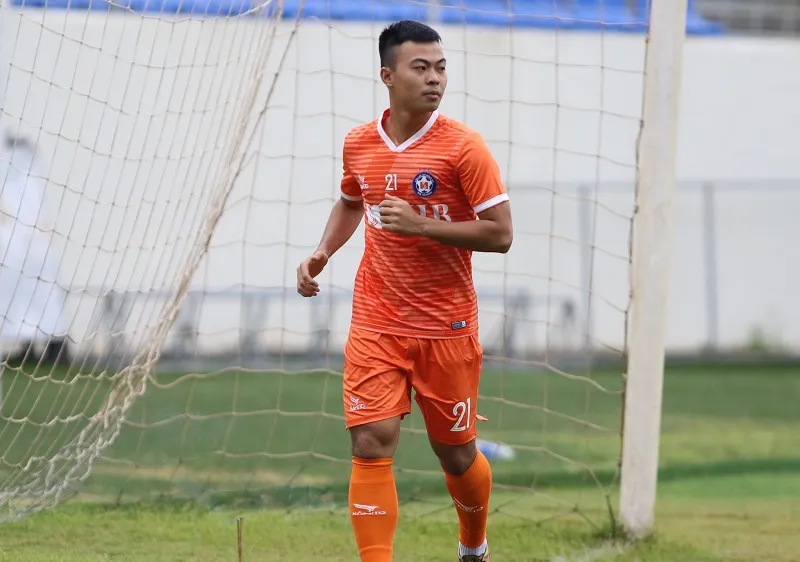 Thanh Thịnh tập riêng vào sáng 28-1. Ảnh: Viết Định