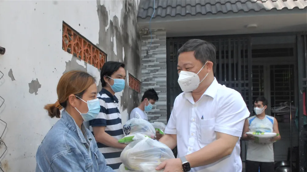 Phó Chủ tịch UBND TPHCM Dương Anh Đức: Mong bà con yên tâm ở nhà, đồng lòng cùng thành phố chống dịch 