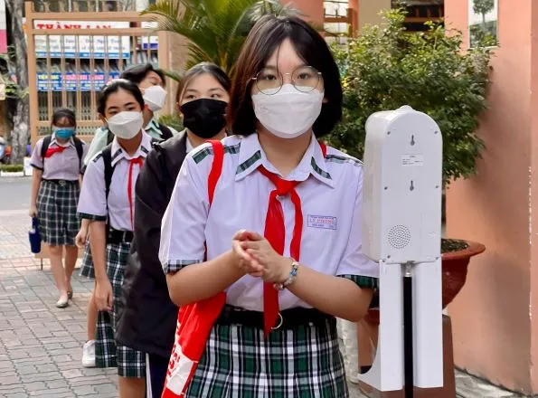 TPHCM: Sinh viên, học sinh trở lại trường học trực tiếp