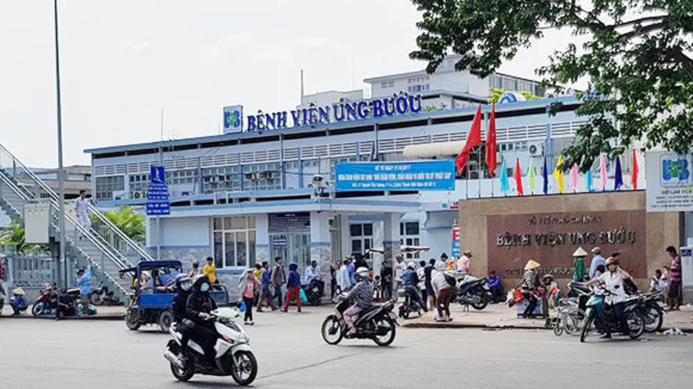 Bộ Y tế yêu cầu làm rõ có hay không việc Bệnh viện Ung bướu TPHCM “câu” bệnh nhân ra bệnh viện tư 