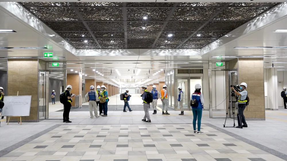 Cận cảnh bên trong tầng hầm B1, B2 Ga Nhà hát Thành phố tuyến metro Bến Thành - Suối Tiên 
