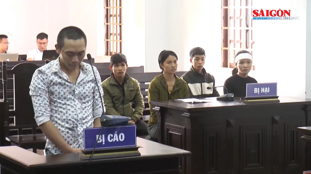 Phạt 15 năm tù đối tượng chiếm đoạt tiền gia đình nạn nhân vụ sạt lở thủy điện Rào Trăng 3 