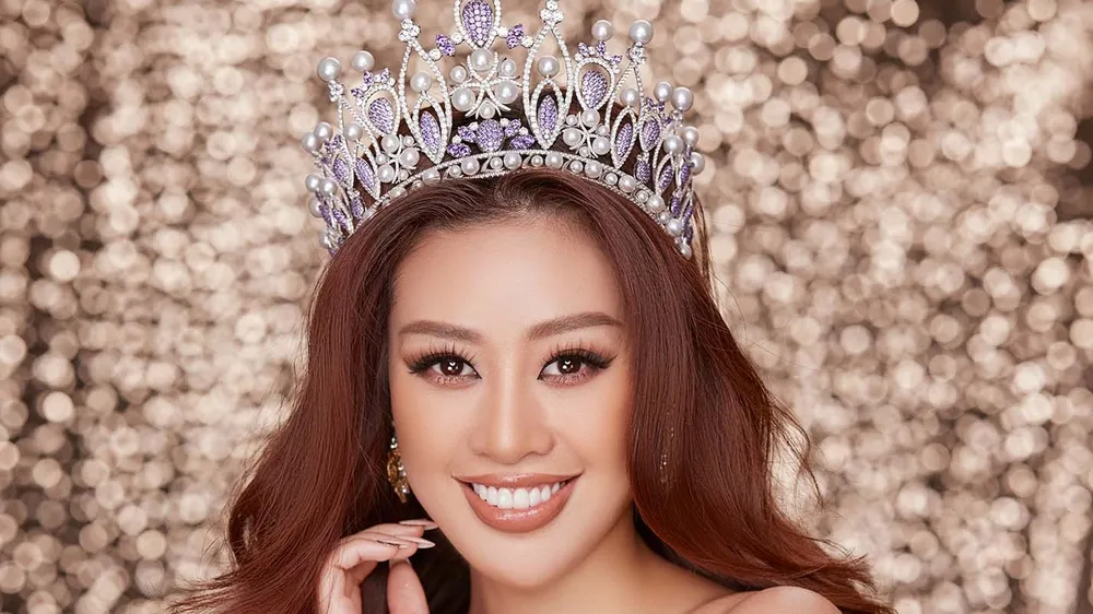 Hoa hậu Khánh Vân tung bộ ảnh kỷ niệm 2 năm đăng quang Hoa hậu Hoàn vũ Việt Nam 