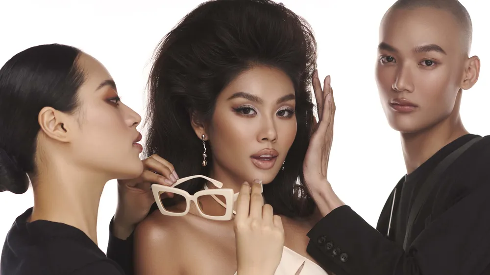 Á hậu Thảo Nhi tung bộ ảnh tôn vinh người đứng sau một shoot hình thời trang