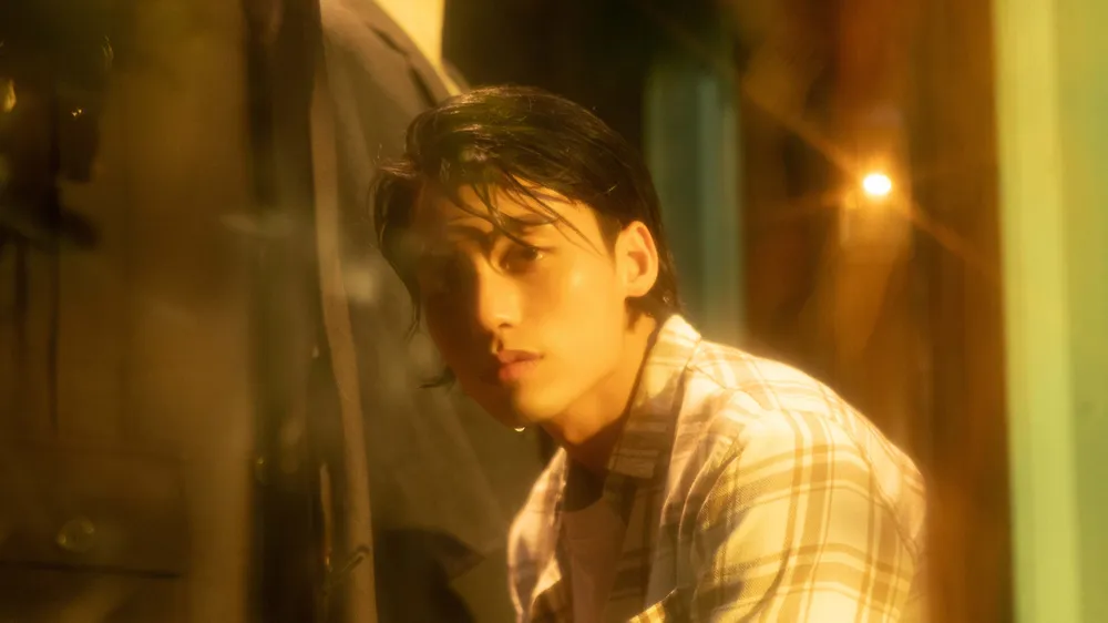 MONO chính thức ra mắt MV “Waiting For You”