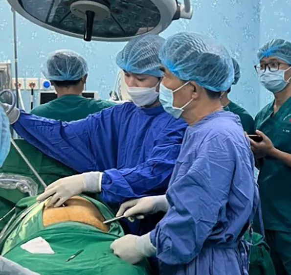 Podcast bản tin trưa 20-8: Thanh niên vỡ đại tràng, chảy máu ổ bụng do bị bạn nghịch dại bơm hơi vào hậu môn