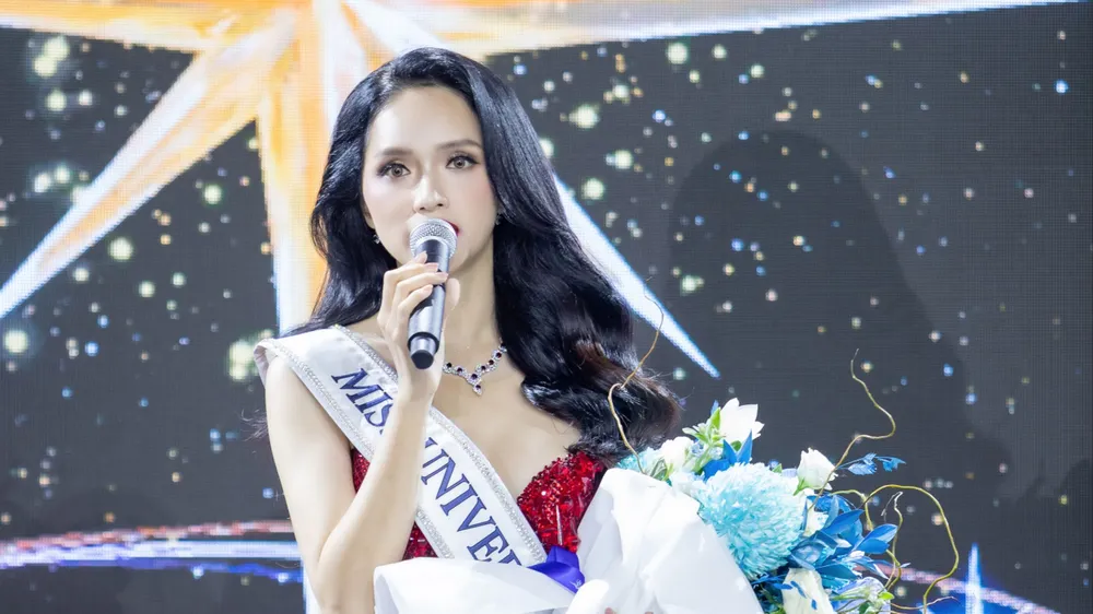 Hương Giang là đại diện Việt Nam tham gia Miss Universe 2025