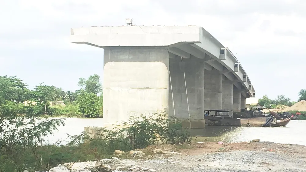 Dự án giao thông đình trệ vì chậm giải phóng mặt bằng