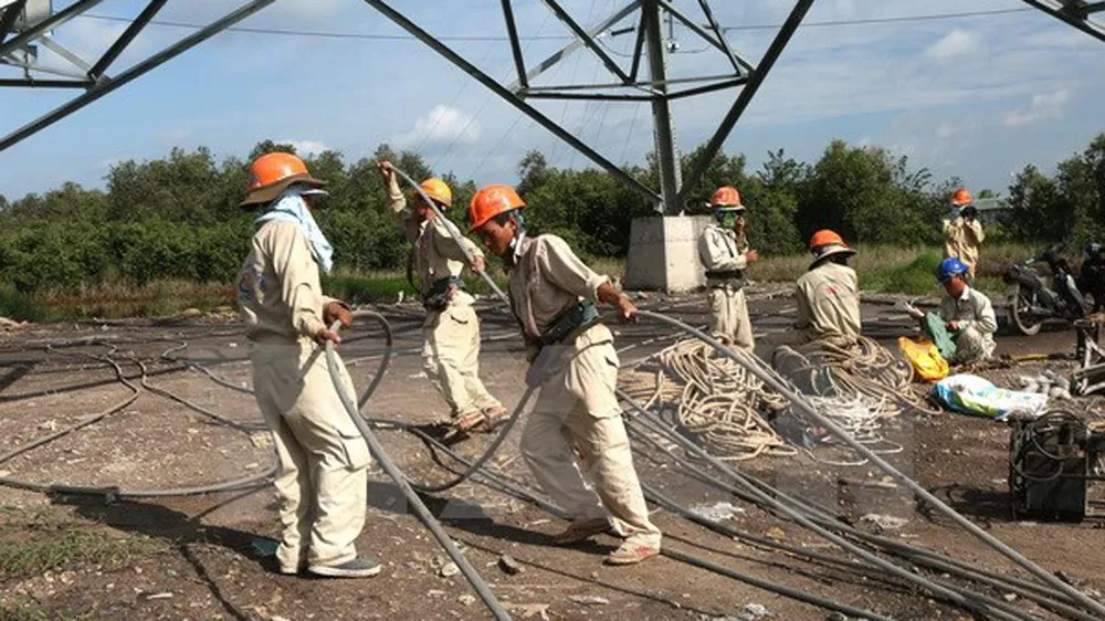 Huyện Hóc Môn triển khai 5 dự án hạ ngầm lưới điện 