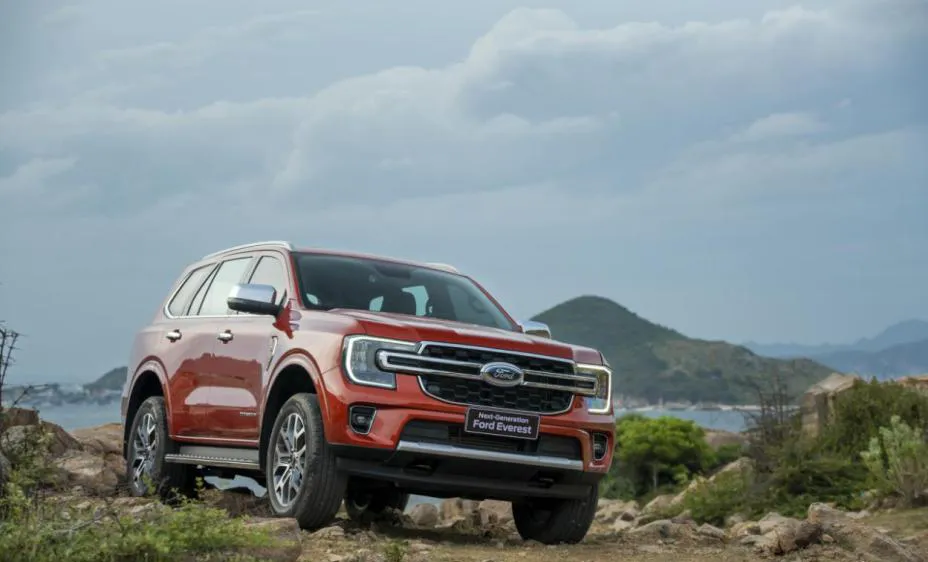 Ở phân khúc SUV cỡ trung, Ford Everest luôn là giải pháp chọn của nhiều gia đình.