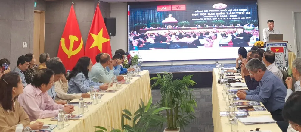 Quang cảnh buổi tọa đàm
