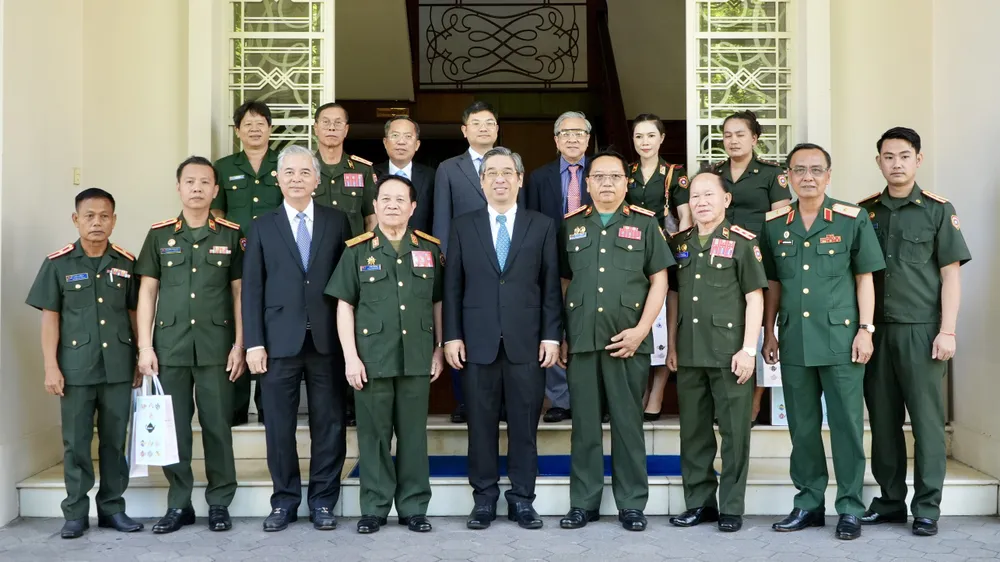 Lãnh đạo TPHCM tiếp Chủ tịch Hội Cựu chiến binh Vientiane