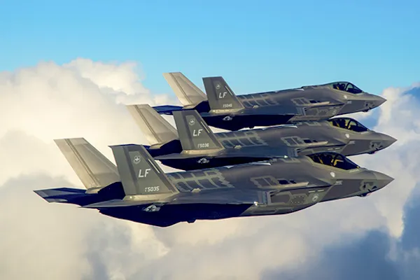 Venezuela cảnh báo máy bay F35 của Mỹ 