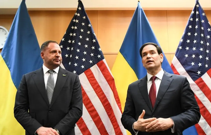 Chánh văn phòng Tổng thống Ukraine Andriy Yermak từ chức 
