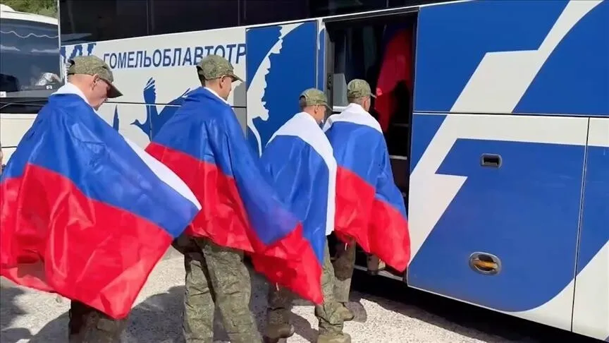 Nga và Ukraine ngừng bắn, trao đổi tù binh