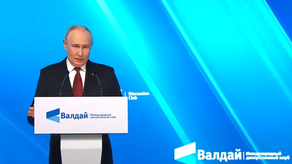 Tổng thống Nga Vladimir Putin phát biểu tại Hội nghị thường niên lần thứ 23 của Câu lạc bộ Valdai. Ảnh: TASS