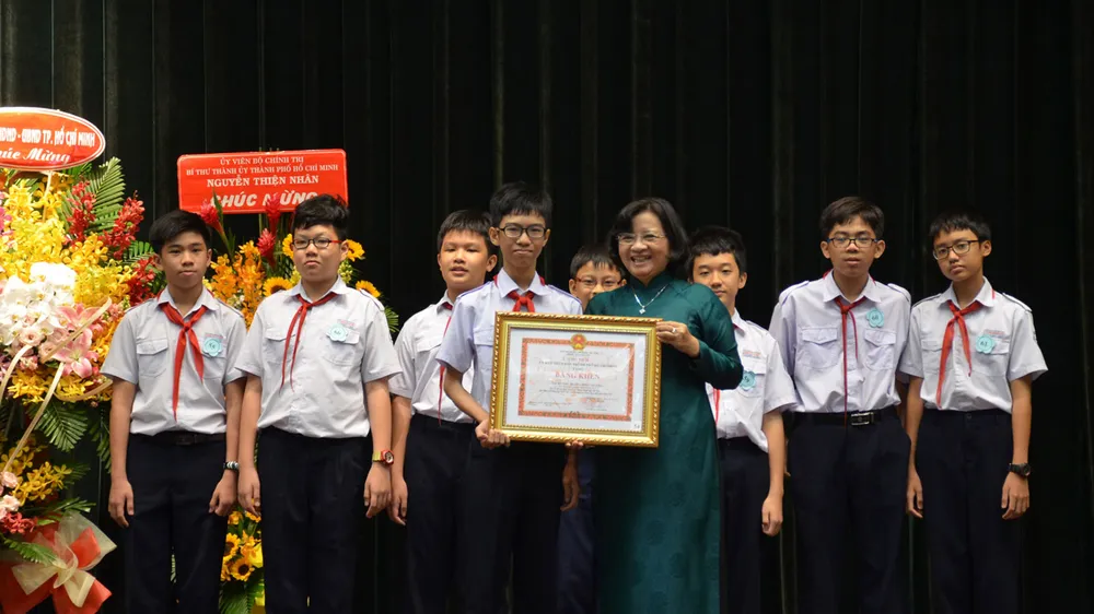 TPHCM: Phấn đấu đến năm 2020 có 70% trường học tự chủ tài chính