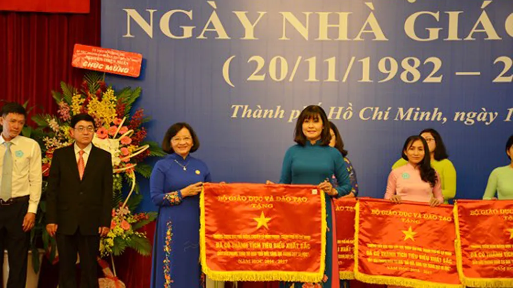 TPHCM kỷ niệm 35 năm Ngày Nhà giáo Việt Nam 20-11