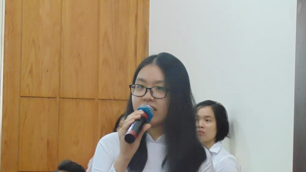 Lãnh đạo Sở GD-ĐT TPHCM đối thoại với 110 học sinh tiêu biểu của thành phố