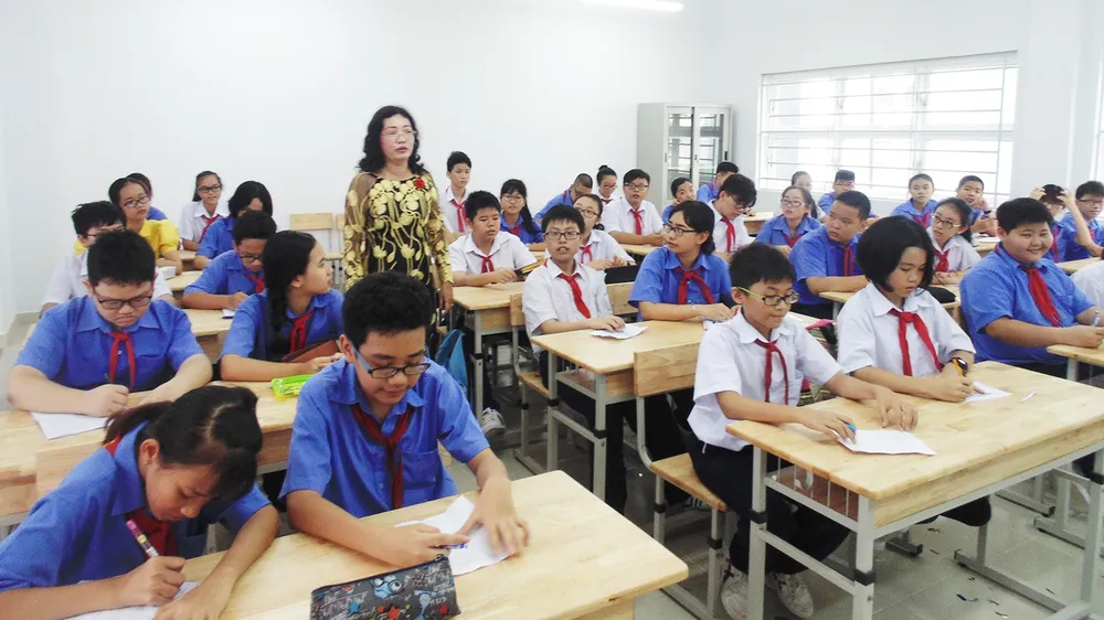 TPHCM bàn giải pháp khôi phục hình ảnh người thầy