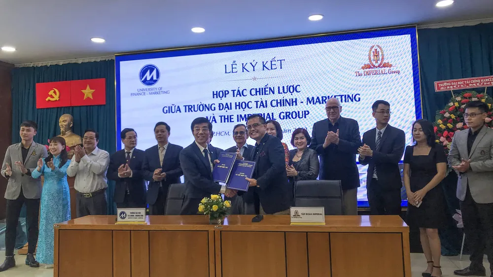 Lễ ký kết hợp tác giữa Trường Đại học Tài chính Marketing và Trường Cao đẳng Quản trị khách sạn quốc tế Imperial