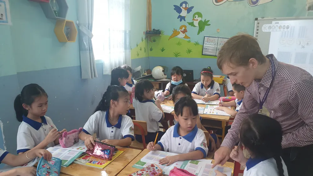 Đưa nhiều hoạt động thực nghiệm vào giảng dạy tiếng Anh cho học sinh